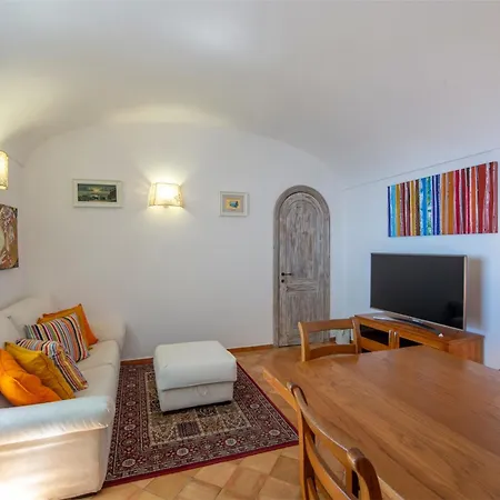 Casa Francisca * Праяно